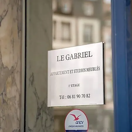 Le Gabriel - *
